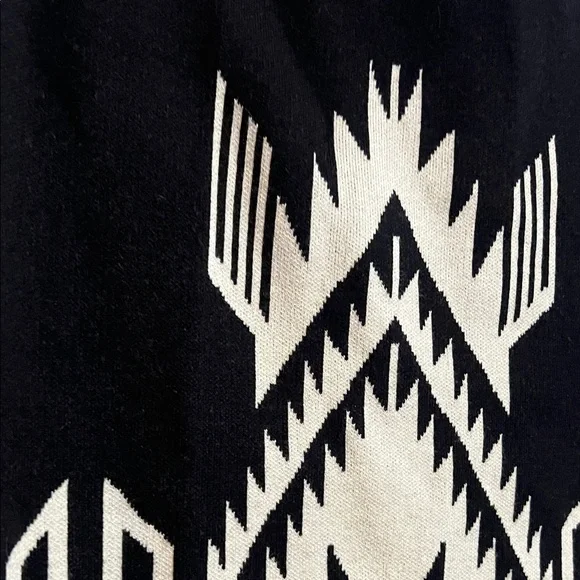 Ariat Black and Cream Geometric Pencil Skirt - Picture 3 of 4